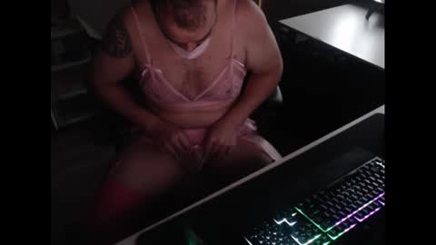 Nicki Rogers online show from 10/20/25, 01:00