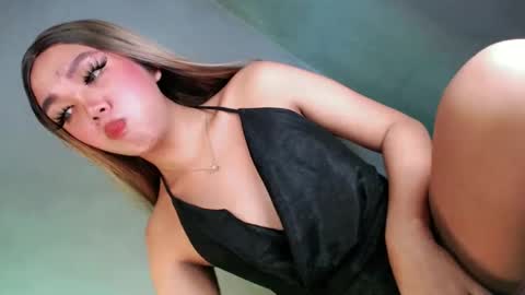 Isla Fox online show from 02/09/25, 01:35