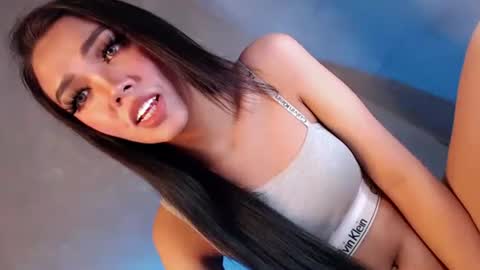 Isla Fox online show from 10/15/25, 05:18