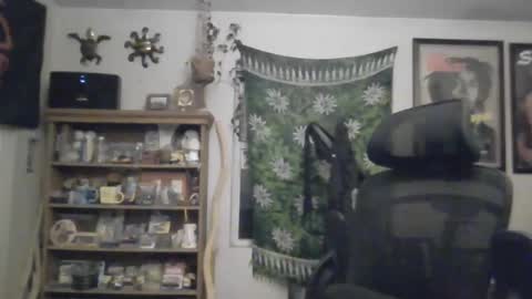 Snapshot of waterfire420 chatting on 02/08/25, 02:15 waterfire420 online show from 02/08/25, 02:15