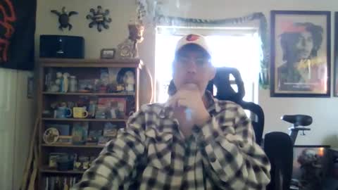 Snapshot of waterfire420 chatting on 02/13/25, 04:50 waterfire420 online show from 02/13/25, 04:50