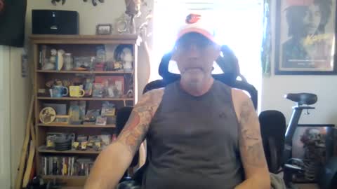 Snapshot of waterfire420 chatting on 02/27/25, 11:04 waterfire420 online show from 02/27/25, 11:04