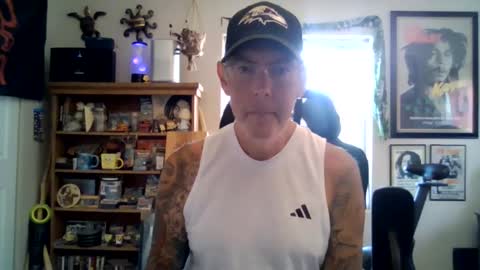 Snapshot of waterfire420 chatting on 09/10/25, 07:58 waterfire420 online show from 09/10/25, 07:58