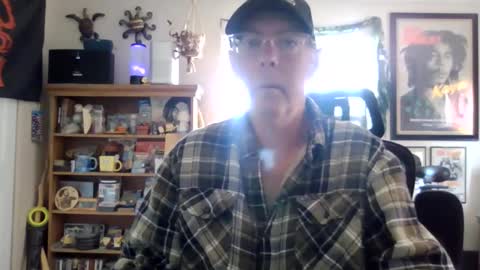 Snapshot of waterfire420 chatting on 09/16/25, 06:42 waterfire420 online show from 09/16/25, 06:42