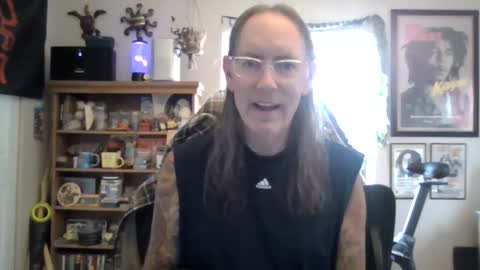 Snapshot of waterfire420 chatting on 09/17/25, 11:50 waterfire420 online show from 09/17/25, 11:50