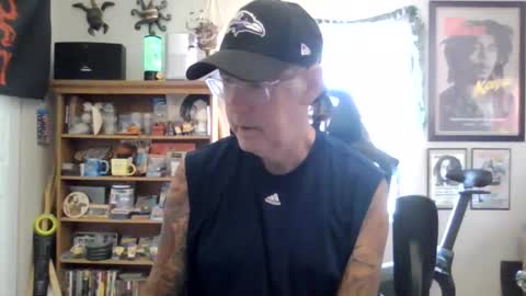 Snapshot of waterfire420 chatting on 09/26/25, 11:20 waterfire420 online show from 09/26/25, 11:20