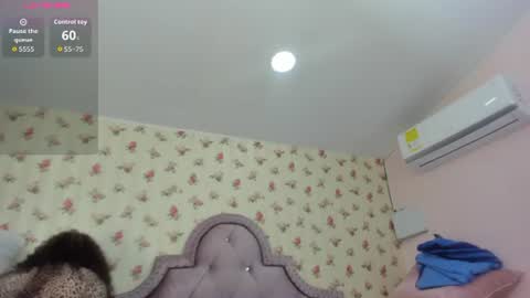 Milf Latina online show from 06/18/26, 02:10