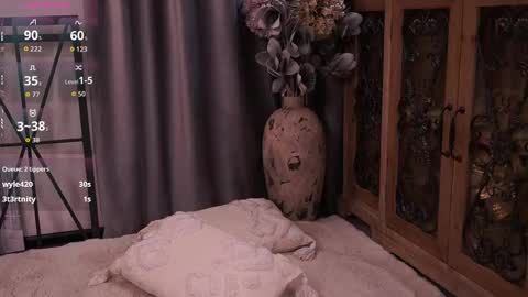Lily online show from 05/20/26, 04:57