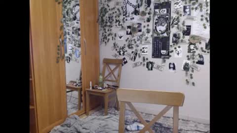 Mina online show from 10/06/25, 05:05