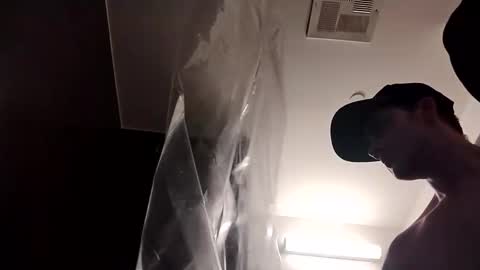 waynesunderworld123 online show from 09/09/25, 07:02