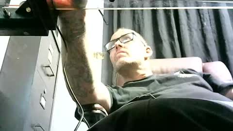 Snapshot of wbkjimmy chatting on 01/01/25, 02:19 wbkjimmy online show from 01/01/25, 02:19