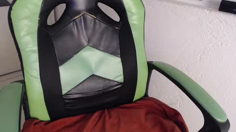 Trixie 3 online show from 11/06/25, 03:02