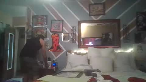 we_r_freaks online show from 02/25/26, 02:32