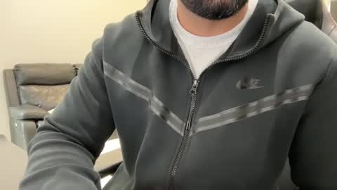 Snapshot of weaponx1 chatting on 01/16/25, 10:12 Weapon X online show from 01/16/25, 10:12