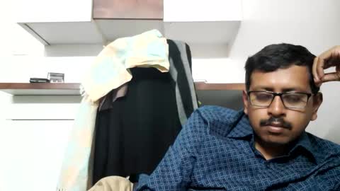 Snapshot of wearcondom chatting on 02/13/26, 02:57 sexyguy online show from 02/13/26, 02:57