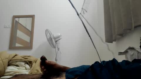 Snapshot of wearcondom chatting on 06/01/26, 02:52 sexyguy online show from 06/01/26, 02:52