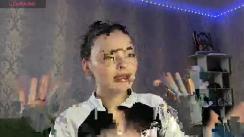 Alice online show from 04/26/26, 03:10