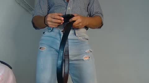 Snapshot of webcamjl chatting on 01/21/25, 01:39 Balruk online show from 01/21/25, 01:39