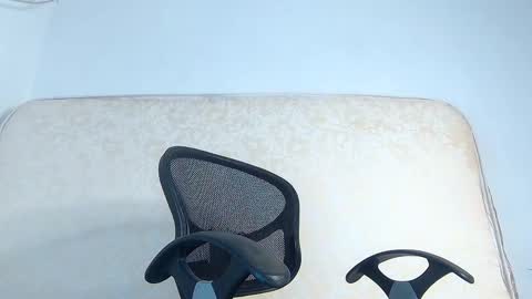 Snapshot of webcamjl chatting on 03/01/25, 11:58 Balruk online show from 03/01/25, 11:58