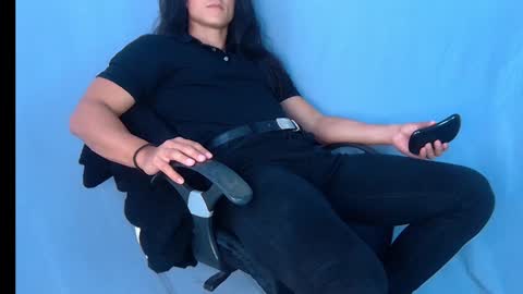 Snapshot of webcamjl chatting on 09/23/25, 08:12 Balruk online show from 09/23/25, 08:12