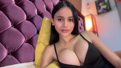 Maggie online show from 04/09/26, 02:55