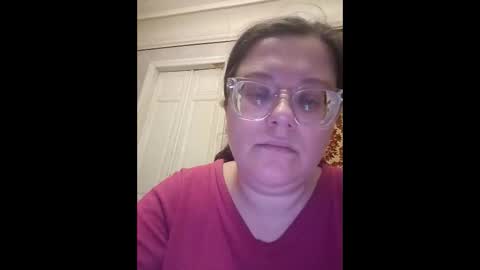 Marina online show from 10/10/25, 04:50