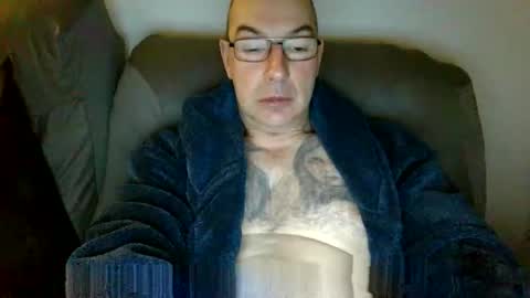 wechatistrokeurub online show from 10/30/25, 05:53