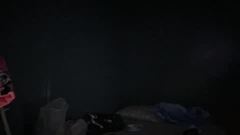 wedifferent_ online show from 11/03/25, 06:58