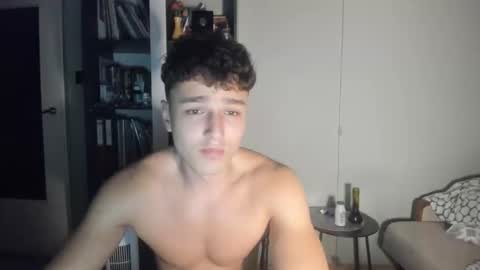 Snapshot of wee_willy_winky chatting on 06/09/26, 11:16 wee_willy_winky online show from 06/09/26, 11:16
