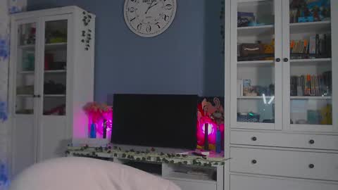  moon  online show from 02/09/25, 03:23