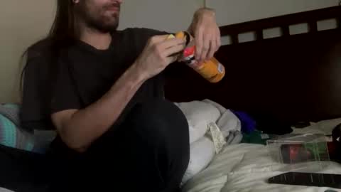 weedwacker43 online show from 03/31/26, 04:24