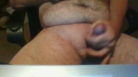 Snapshot of weewillywilliam chatting on 05/17/26, 10:39 weewillywilliam online show from 05/17/26, 10:39