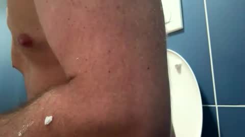 Snapshot of welcomhome chatting on 11/14/25, 06:39 welcomhome online show from 11/14/25, 06:39