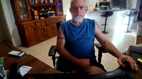 Wellhelloo online show from 03/24/26, 07:02