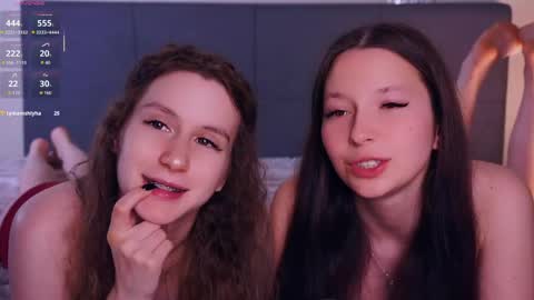 Nora online show from 04/15/26, 07:59