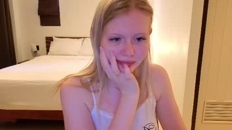 Wendy online show from 06/27/26, 03:55