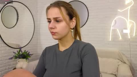 Snapshot of wendy__doll chatting on 01/10/26, 09:16 Im Wendy online show from 01/10/26, 09:16