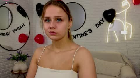 Snapshot of wendy__doll chatting on 02/12/26, 09:21 Im Wendy online show from 02/12/26, 09:21