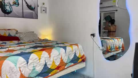 Wendy Alex online show from 03/18/26, 01:09