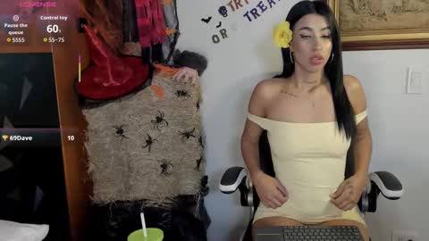 Wendy Marshall  online show from 10/27/25, 07:18