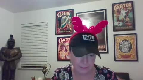 WendyCU online show from 12/26/24, 05:37