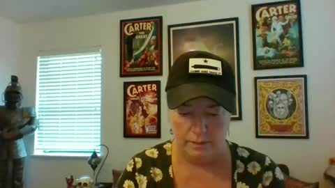 WendyCU online show from 10/07/25, 10:51