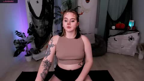 wendyycandy online show from 10/28/25, 04:53