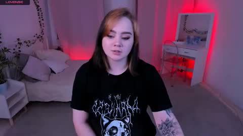 wendyycandy online show from 11/03/25, 02:07