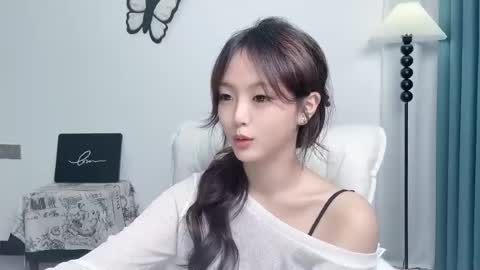 Snapshot of wenwen123123 chatting on 07/09/26, 12:09 wenwen online show from 07/09/26, 12:09