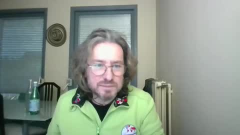 Snapshot of wesh_wesh chatting on 12/18/25, 07:58 wesh wesh online show from 12/18/25, 07:58