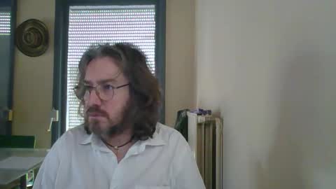 Snapshot of wesh_wesh chatting on 03/09/26, 09:02 wesh wesh online show from 03/09/26, 09:02