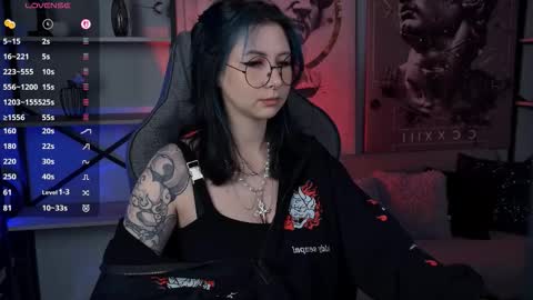 little girl who is always rightLisa online show from 03/11/26, 01:44