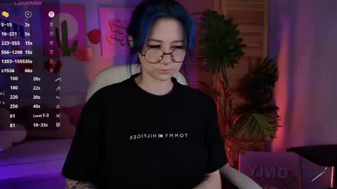 little girl who is always rightLisa online show from 04/18/26, 01:53