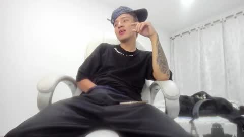 Snapshot of wesley_boy chatting on 09/10/25, 11:38 Wesley Boy online show from 09/10/25, 11:38